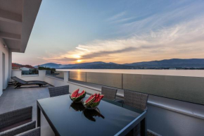 Luxury Villa ARIA, Apartment